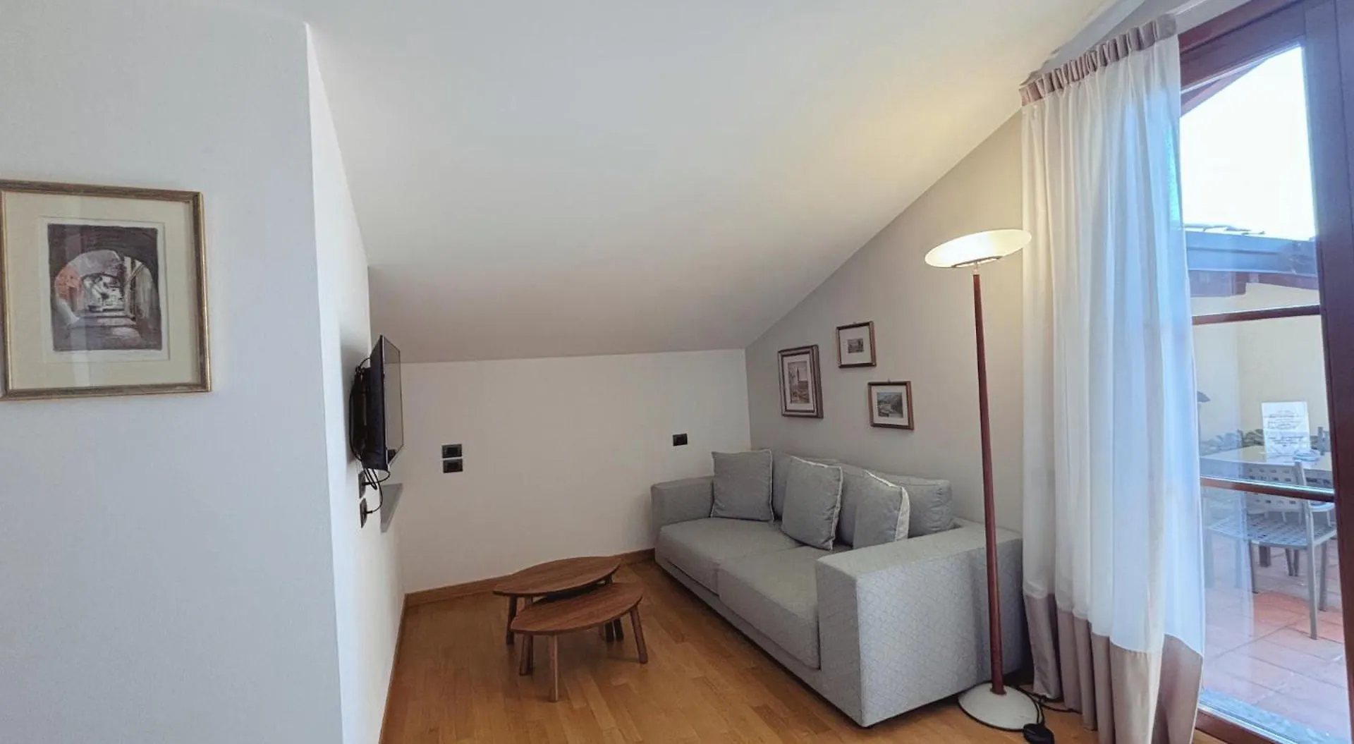 Casa Ceruti Bed & Breakfast Villa Guardia Italy