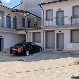 Apartahotel Home Hotel, Senago