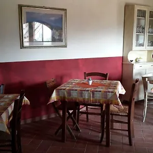 Santa Adriana Bed & Breakfast Volterra