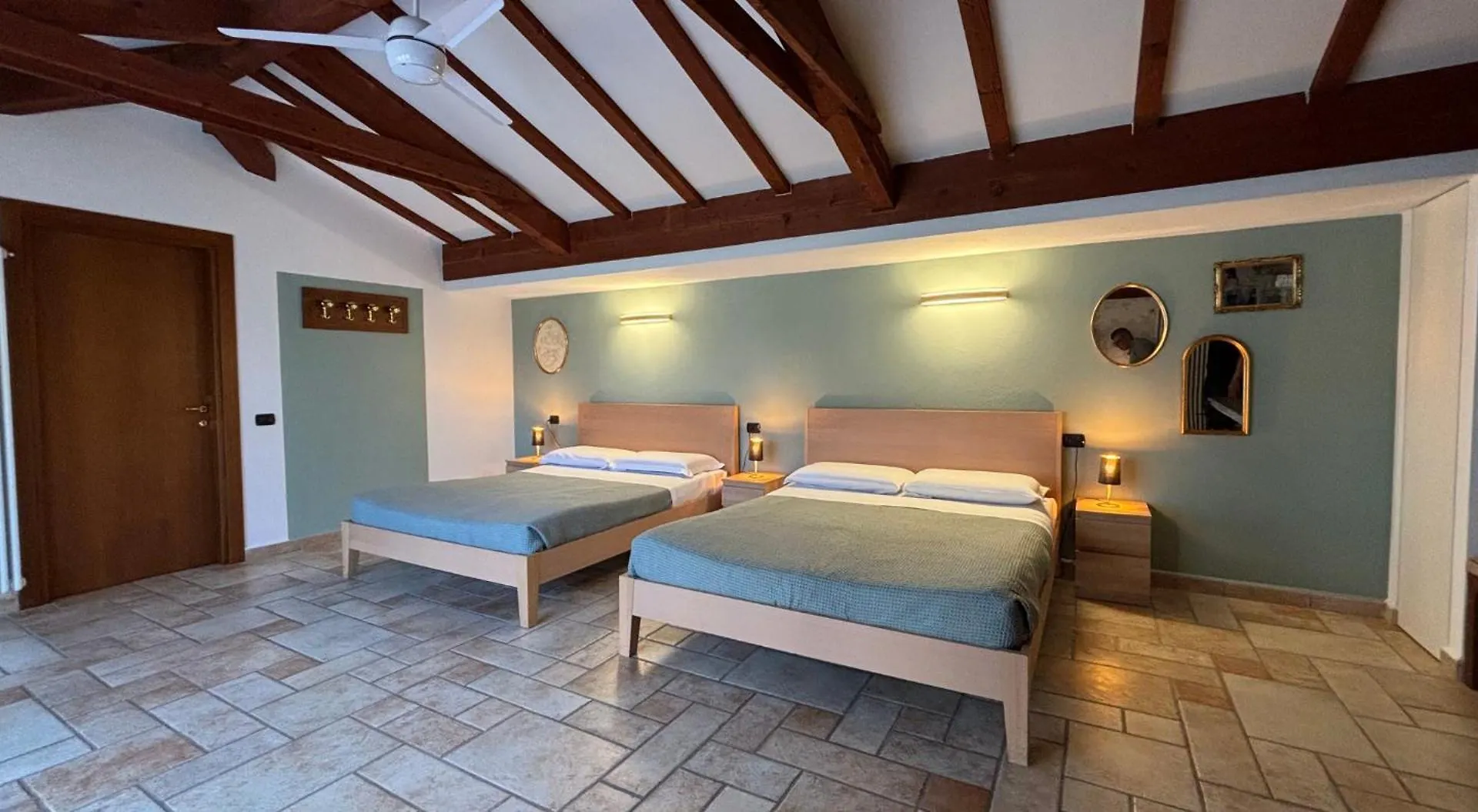 Casa Ceruti Bed and Breakfast Villa Guardia Bed & Breakfast